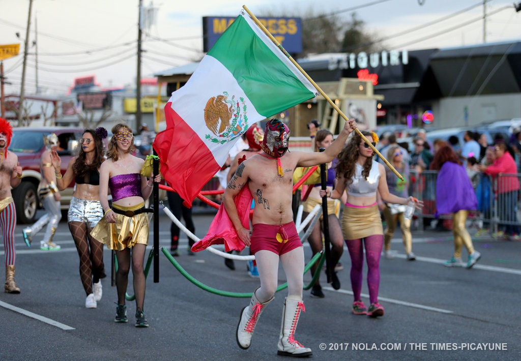 Corps de Napoleon rolls in Metairie: See Mardi Gras parade photos